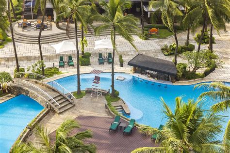Luzon Hotels .
